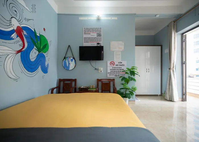 Lola's House Bed & Breakfast *